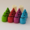 12-minis-toupies-pour-le-jeu-spin-it-up-matoupie-jean-pierre-de-siebenthal-artisan-local-faiseur-de-toupies-fabrication-suisse